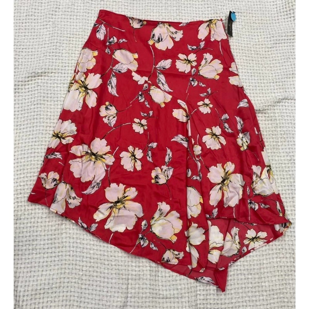 Worthington Red Floral Print Skirt Size 18 - 23